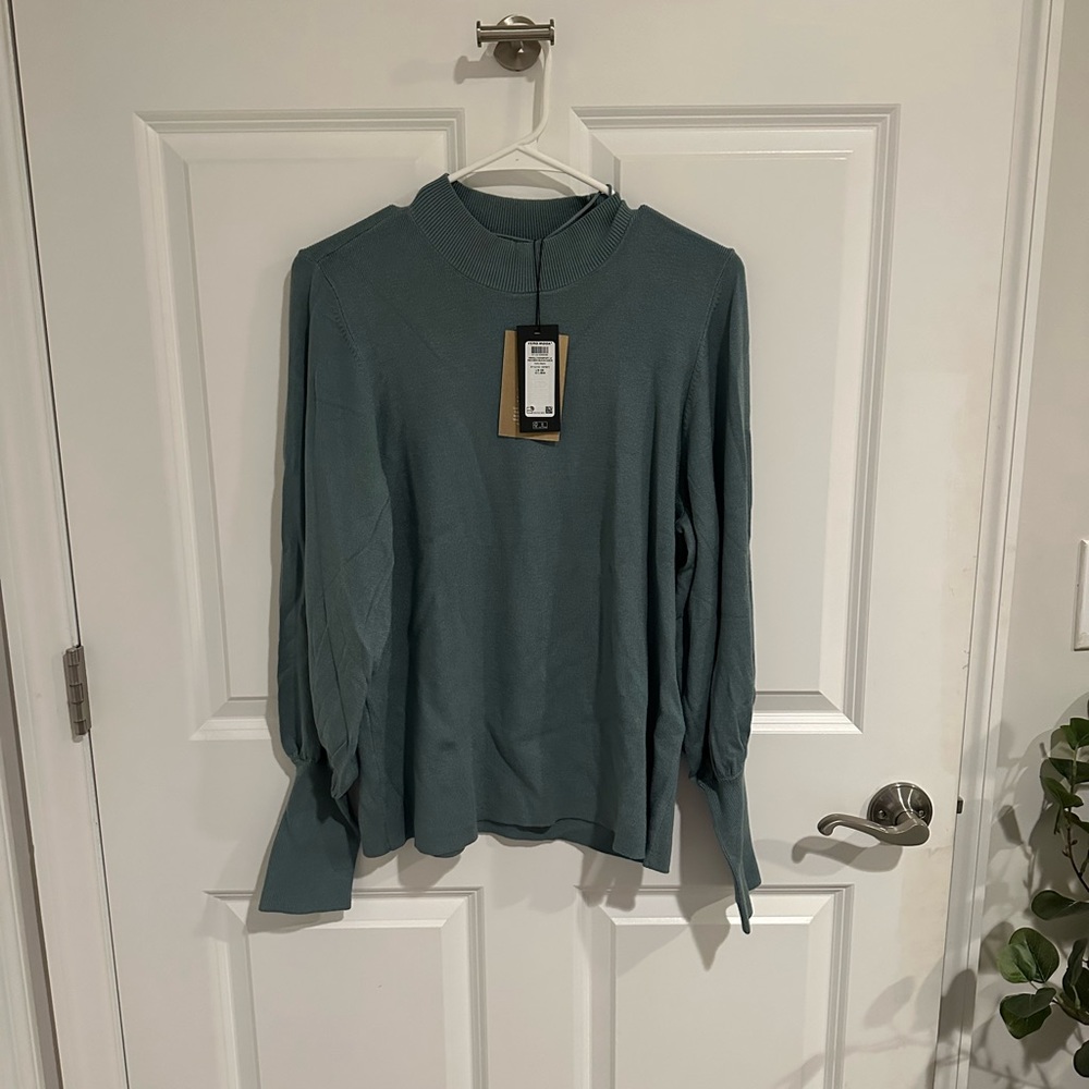 NWT! Baltic Born Eloise Sweater (Size 2XL)